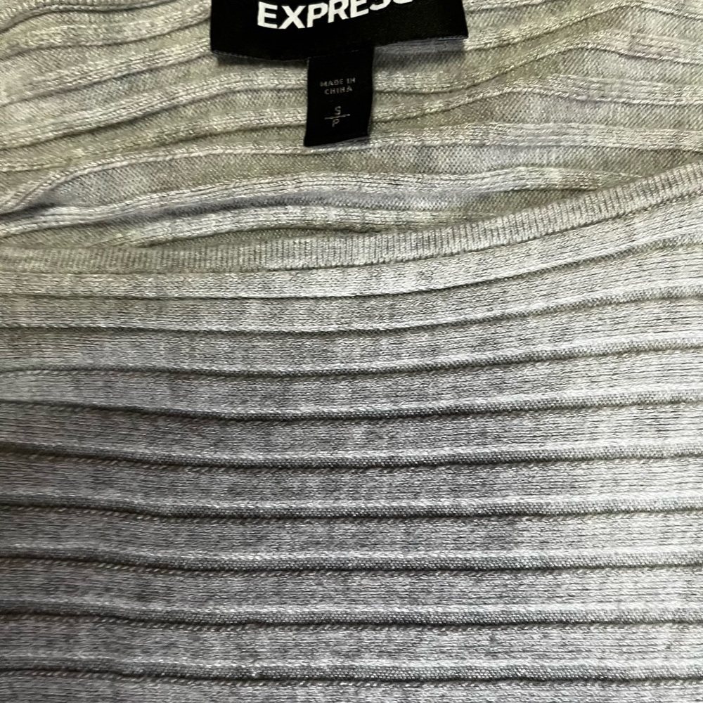 Express Gray Ribbed Blouse - Picture 3 of 6